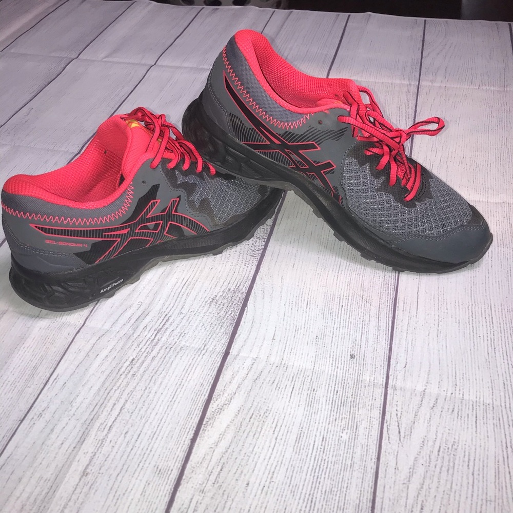 Asics Gel Sonoma 4 1012A160 Running Shoes Sneakers Women’s Size 7.5 EUC